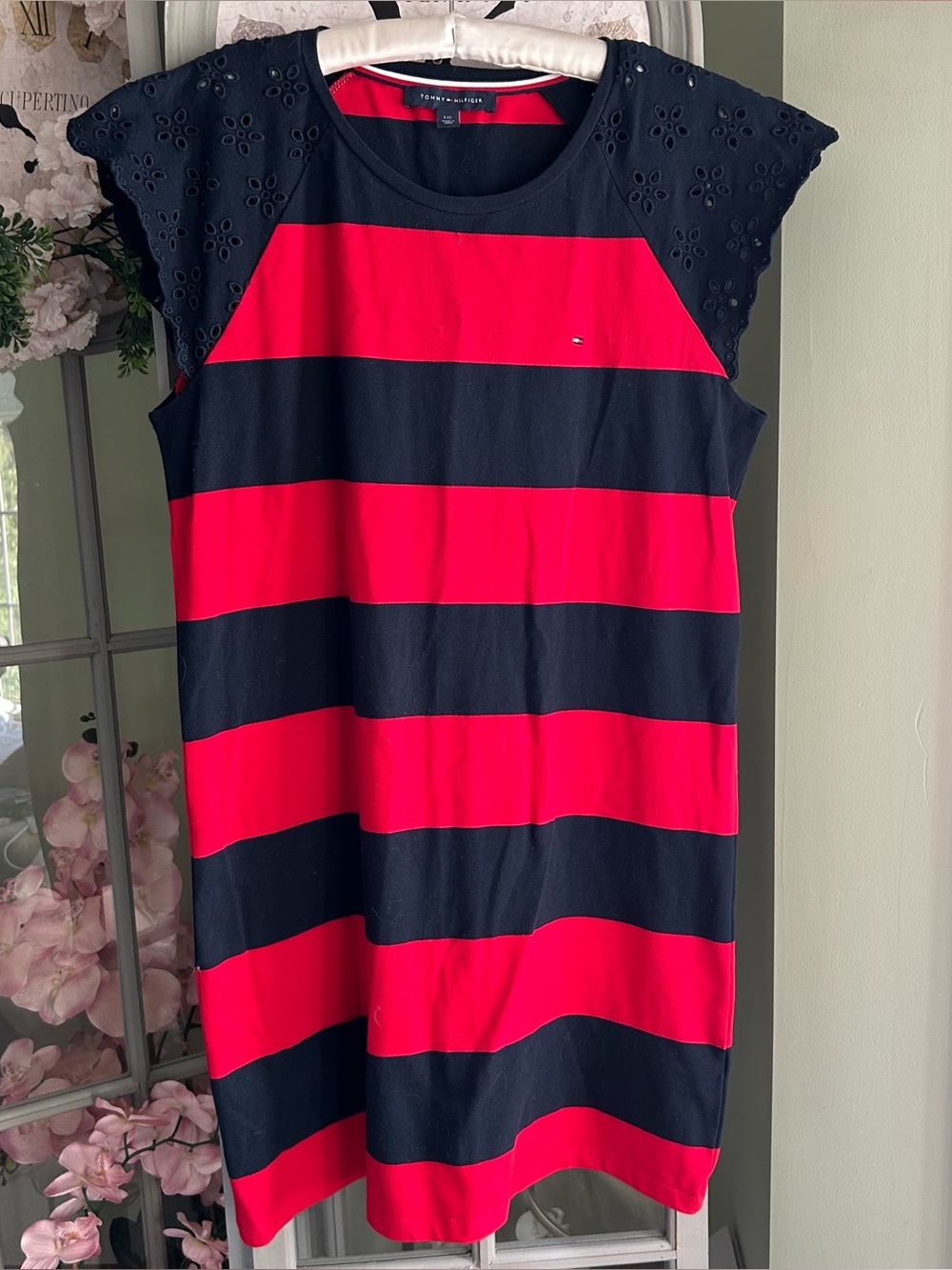 TOMMY HILFIGER Red & Black Striped Eyelet Sleeve T-Shirt Dress EUC Size L